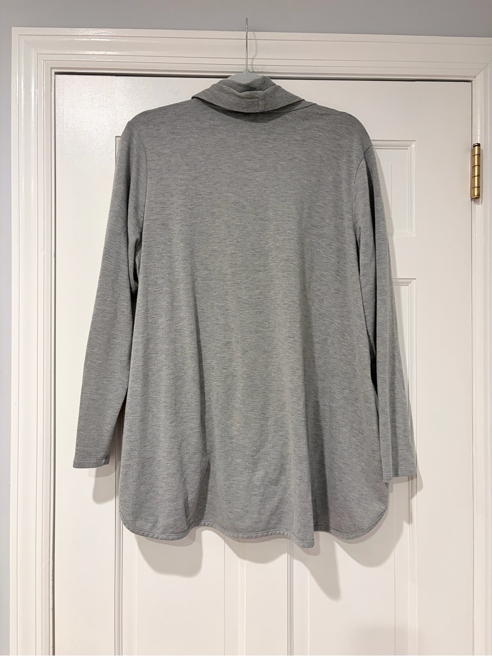 Cable & Gauge Woman Gray Cowl Neck Tunic Top Pockets 1X - Picture 2 of 9